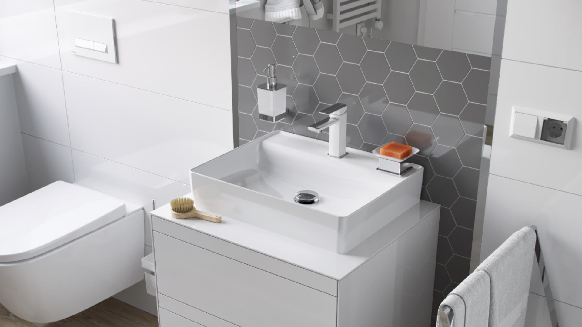 Riko mydelniczka stojąca szklana, chrom